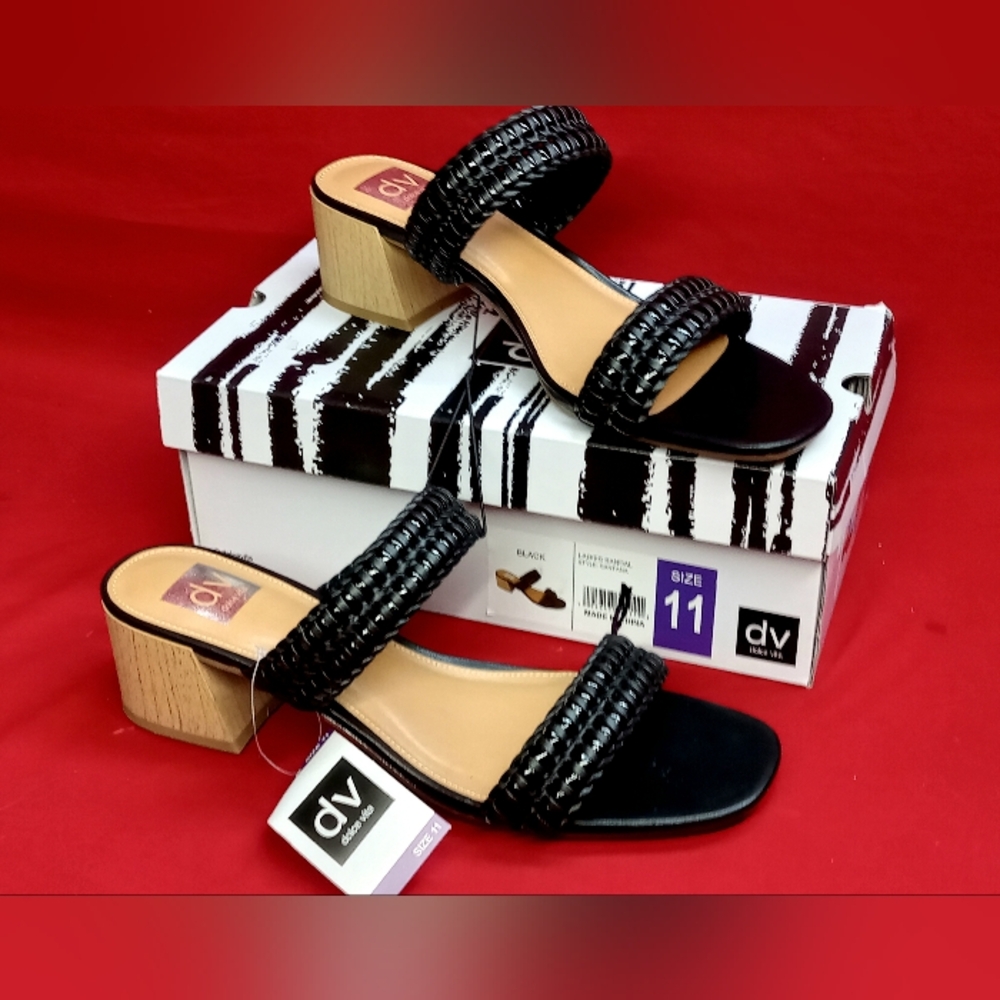 Doice Vita Black Open Toe Wedge Sandals New 10